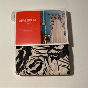 Black & white floral edge shower curtain